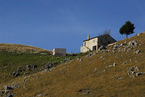 da Madonna del Covolo a Cima Grappa, mulattiera del Covolo - Crespano del Grappa