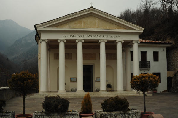 Santuario Madonna del Covolo di Crespano del Grappa
