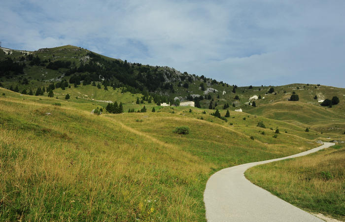 escursione dorsale CimaGrappa-Solaroli / Croce dei Lebi Col dell'Orso Salarolo Valderoa Fontanasecca Val delle Mure Cason del Sole Pian di Bala Val Vecia