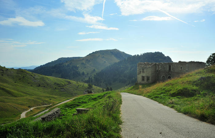 escursione dorsale CimaGrappa-Solaroli / Croce dei Lebi Col dell'Orso Salarolo Valderoa Fontanasecca Val delle Mure Cason del Sole Pian di Bala Val Vecia