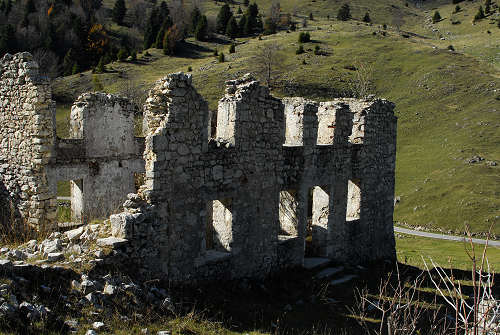 mulattiera del Boccaor, Archeson, Meatte, Val delle Mure, Valle San Liberale - Monte Grappa
