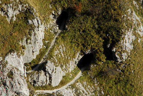mulattiera del Boccaor, Archeson, Meatte, Val delle Mure, Valle San Liberale - Monte Grappa