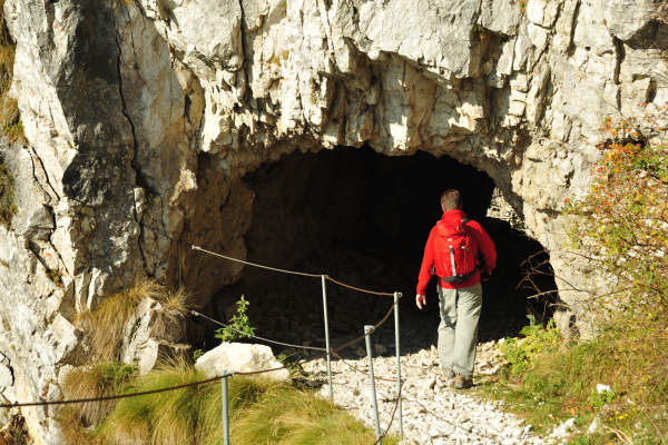 mulattiera del Boccaor, Archeson, Meatte, Val delle Mure, Valle San Liberale
