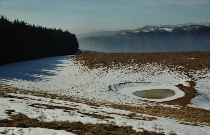 camminare nel monte Grappa