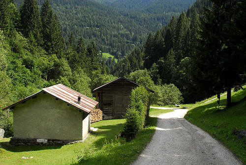 sentiero etnografico della Valle del Vanoi a Caoria di Canal San Bovo