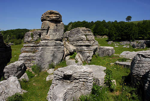 Valle delle Sfingi, Camposilvano, Velo Veronese, Parco Naturale Regionale dei monti Lessini
