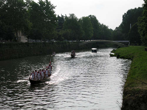 voga alla Veneta sul Piovego a Padova