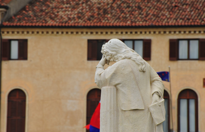Prato della Valle, isola Memmia a Padova