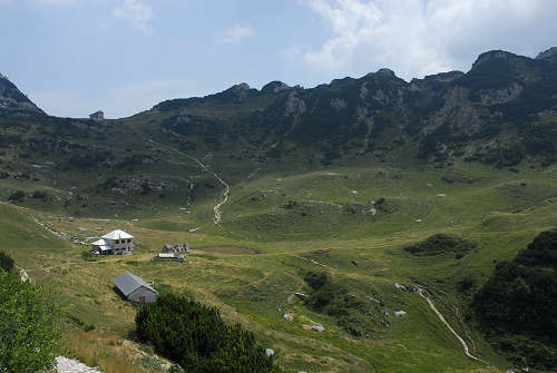 rifugio Scalorbi al passo di Pelagatta, alpe di Campobrun, rifugio Revolto