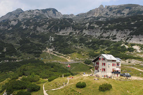 rifugio Scalorbi al passo di Pelagatta, alpe di Campobrun, rifugio Revolto