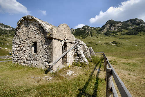 Alpe Campobrun malga Campobrun, rifugio Scalorbi