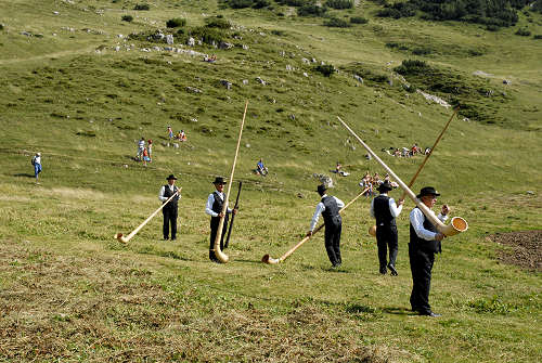 Alpe Campobrun malga Campobrun, rifugio Scalorbi
