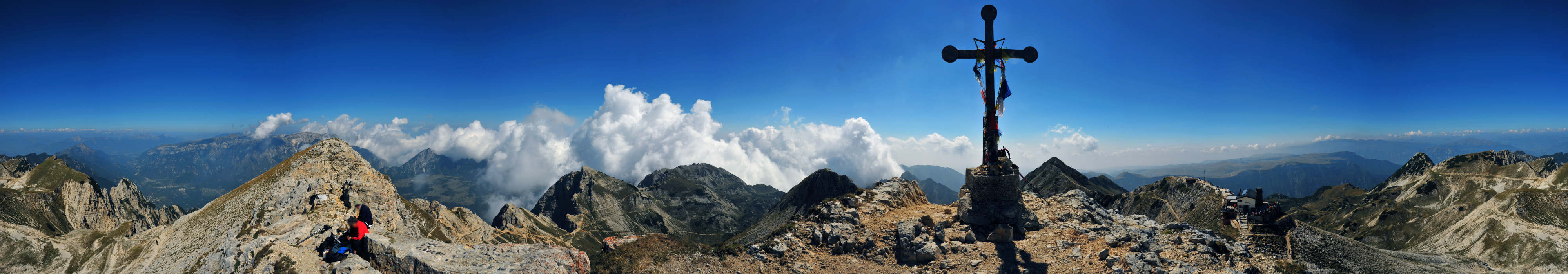 Gruppo del Carega, Croce di Vetta di Cima Carega