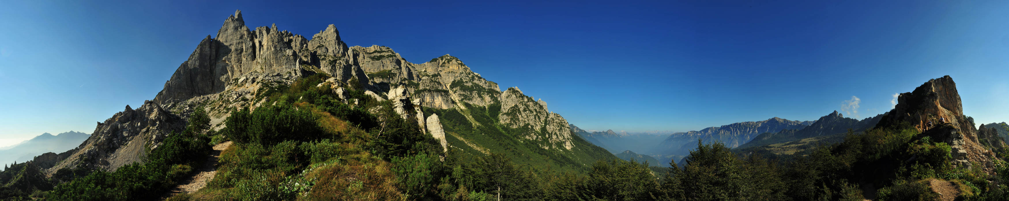 Gruppo del Carega, sella Rotolon e guglie del Fumante