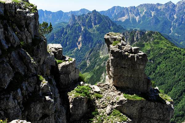 Strada delle 52 gallerie al monte Pasubio, da passo Xomo bocchetta Campiglia al rifugio gen. A.Papa
