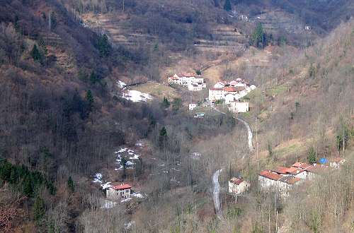 Val di Tovo, Valle di Posina, Castana Laghi