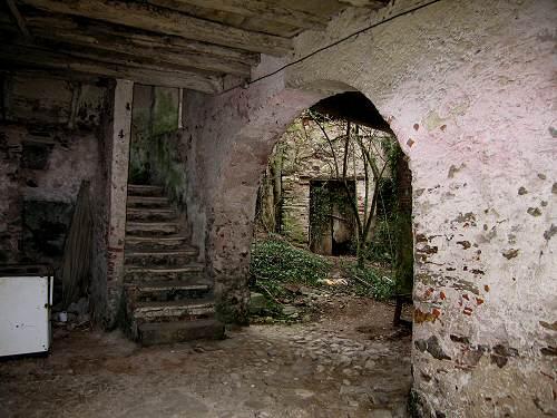 via dell'acqua - Valli del Pasubio