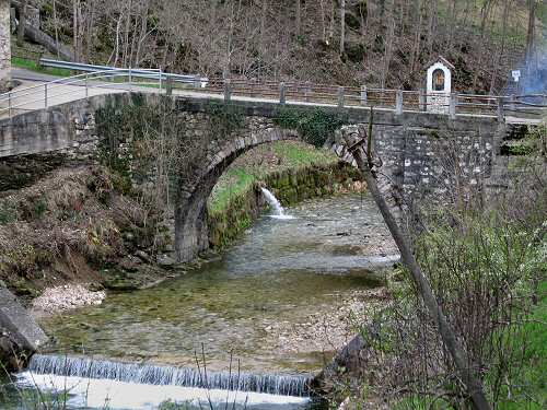 via dell'acqua - Valli del Pasubio