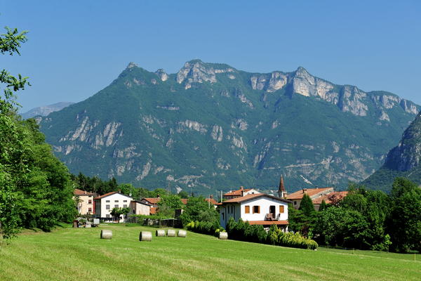 Castello di Meda, Eremo Rocca di Meda, Cappello del Doge - Velo d'Astico