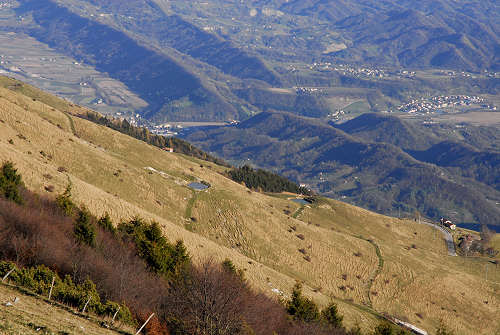 Agriturismo malga Mariech al monte Cesen