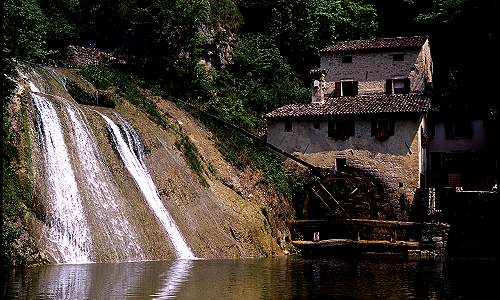 Molinetto della Croda a Refrontolo, colli del Prosecco, Treviso