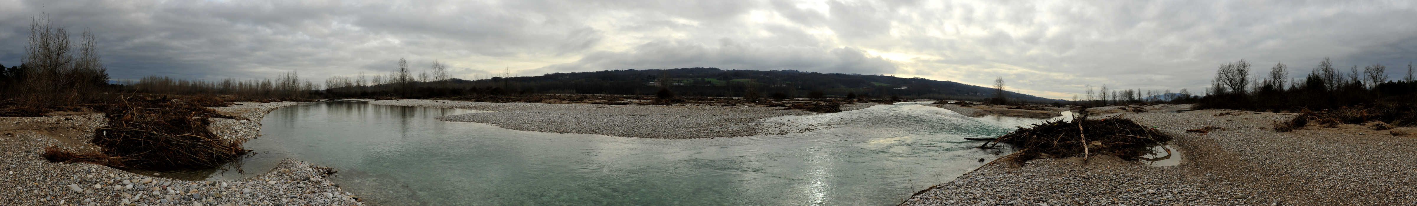 Fiume Piave e Montello dall'Isola dei Morti, Sernaglia della Battaglia, Quartier del Piave
