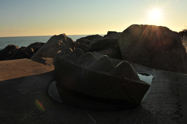 Scogliera Viva, sculture nella massicciata lungomare di Caorle