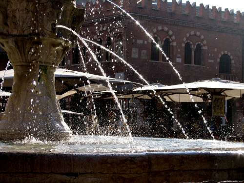 Piazza delle Erbe - Verona