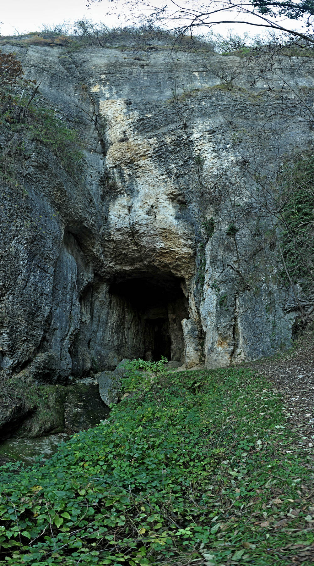 Buso della Rana a Priabona Monte di Malo