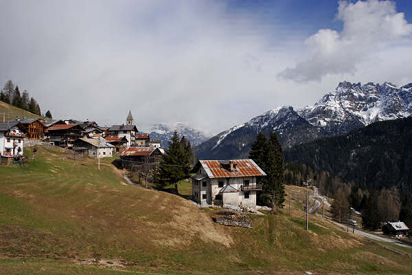 Falcade loc. Sappade - Val Biois Dolomiti