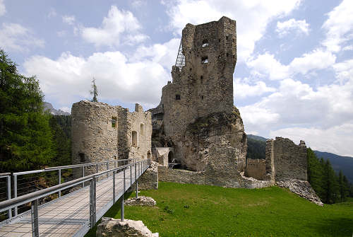 Castello di Andraz