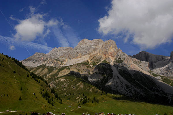 passeggiata dal passo San Pellegrino al rifugio Fociade, Dolomiti alta Valle del Biois Falcade