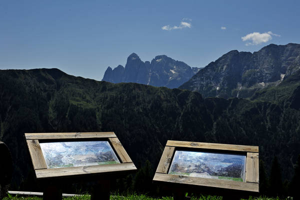 Gares agriturismo Malga Stia a Canale d'Agordo, Dolomiti Bellunesi Pale di San Martino valle di Gares
