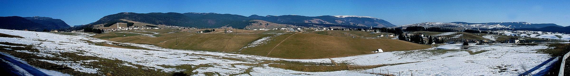 conca di Asiago dai pressi di Camporovere
