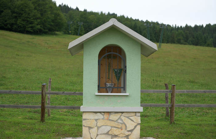 Bertigo, casera Stenfle, val di Melago, monte Valbella, passeggiata ai Tre Monti di Gallio