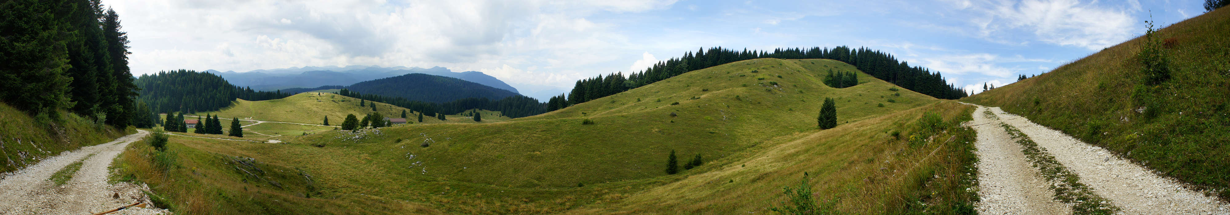 malga Valbrutta dalla stradina del Col d'Antenne