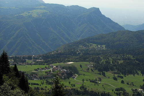 salita al monte Spitz di Tonezza del Cimone