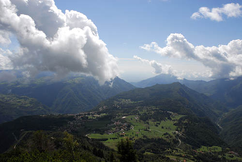 salita al monte Spitz di Tonezza del Cimone