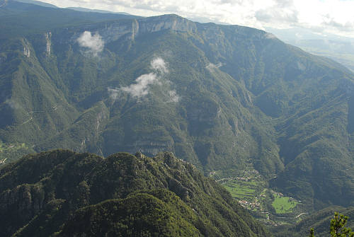 salita al monte Spitz di Tonezza del Cimone