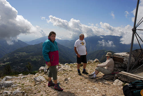 salita al monte Spitz di Tonezza del Cimone