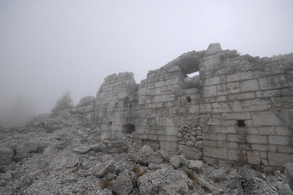 ex forte Dosso delle Somme a Serrada di Folgaria