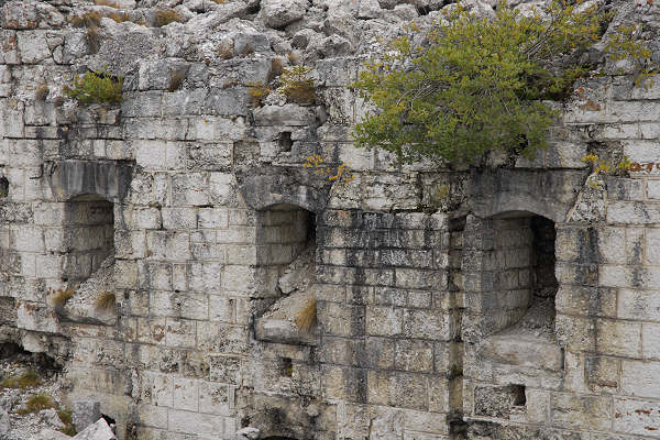 ex forte Dosso delle Somme a Serrada di Folgaria
