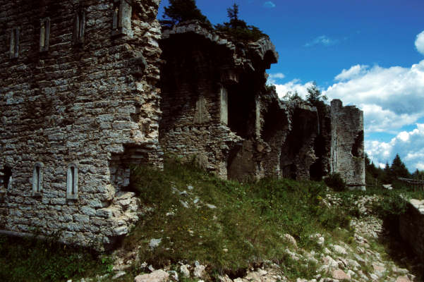 Forte Interrotto - Camporovere di Roana - Asiago