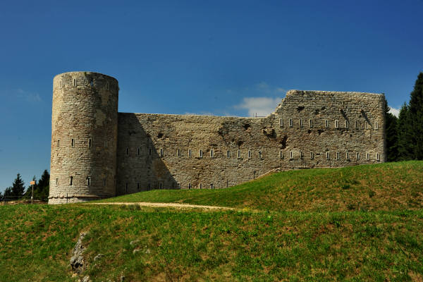 ex Forte Interrotto a Camporovere di Roana, Asiago