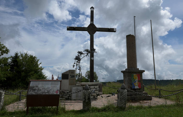 Bertigo, casera Stenfle, val di Melago, monte Valbella, passeggiata ai Tre Monti di Gallio