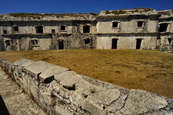 ex Forte Punta Corbin a Tresche-Conca - Asiago, Roana, Valdastico