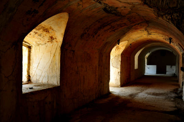 ex Forte Punta Corbin a Tresche-Conca - Asiago, Roana, Valdastico