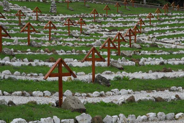 Sentiero storico-ambientale dal cimitero dei Crosati al monte Cimone di Tonezza