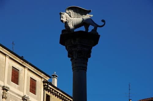 Vicenza, Piazza Signori