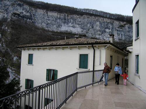 Santuario Madonna della Corona Brentino Belluno Val d'Adige Spiazzi di Ferrara di Monte Baldo